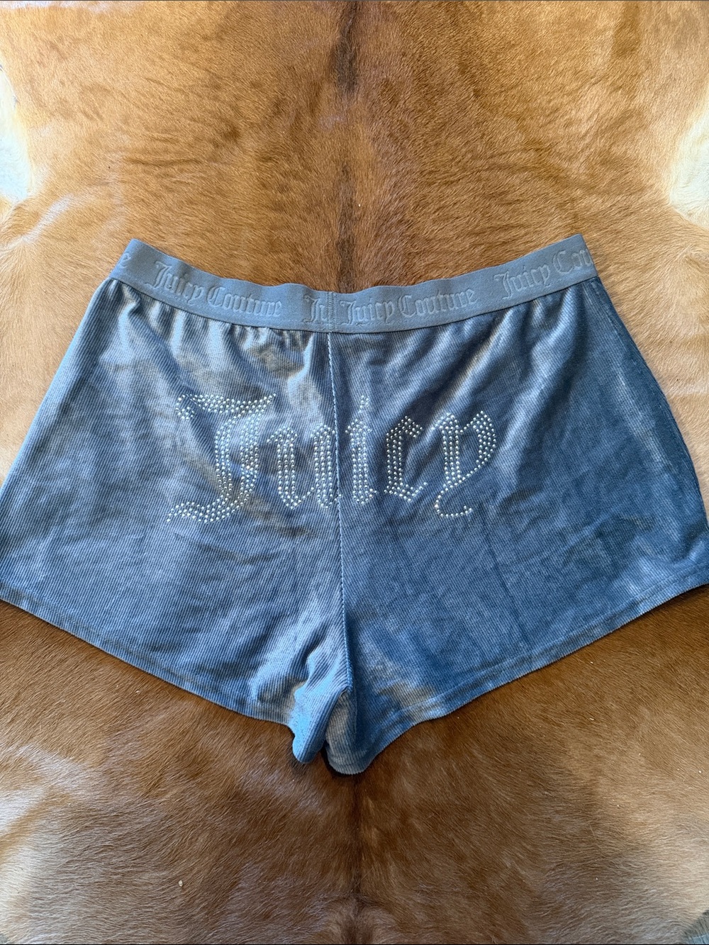 Y2K Juicy Couture bling lounge shorts in gray XL